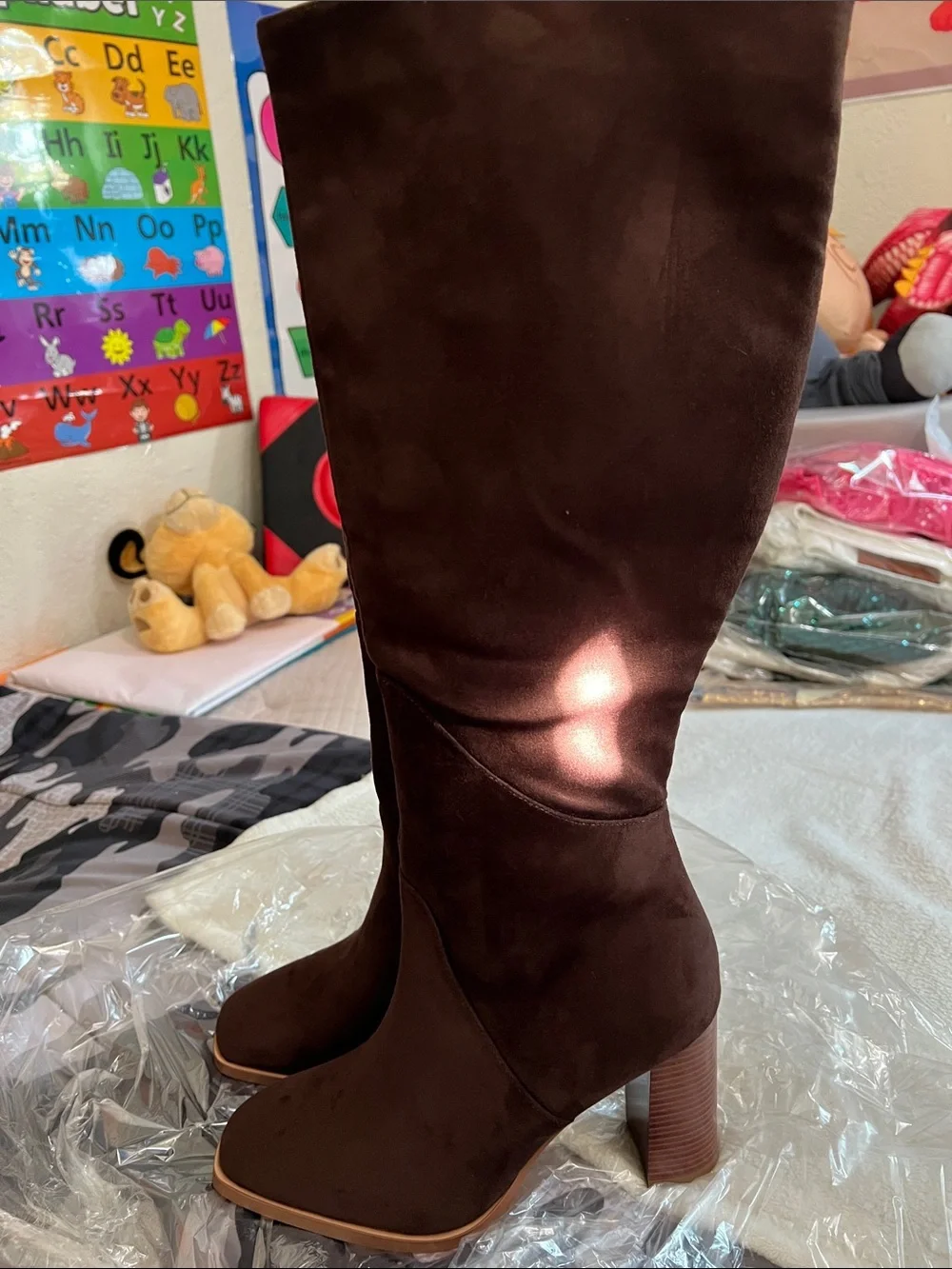 Women's Tall Brown Suede Block Heel Boots - Classic Versatile Style